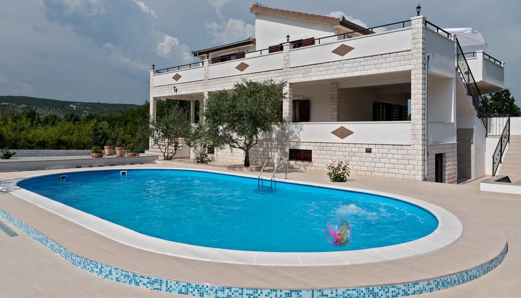 Villa Vinea Prapatnica エクステリア 写真